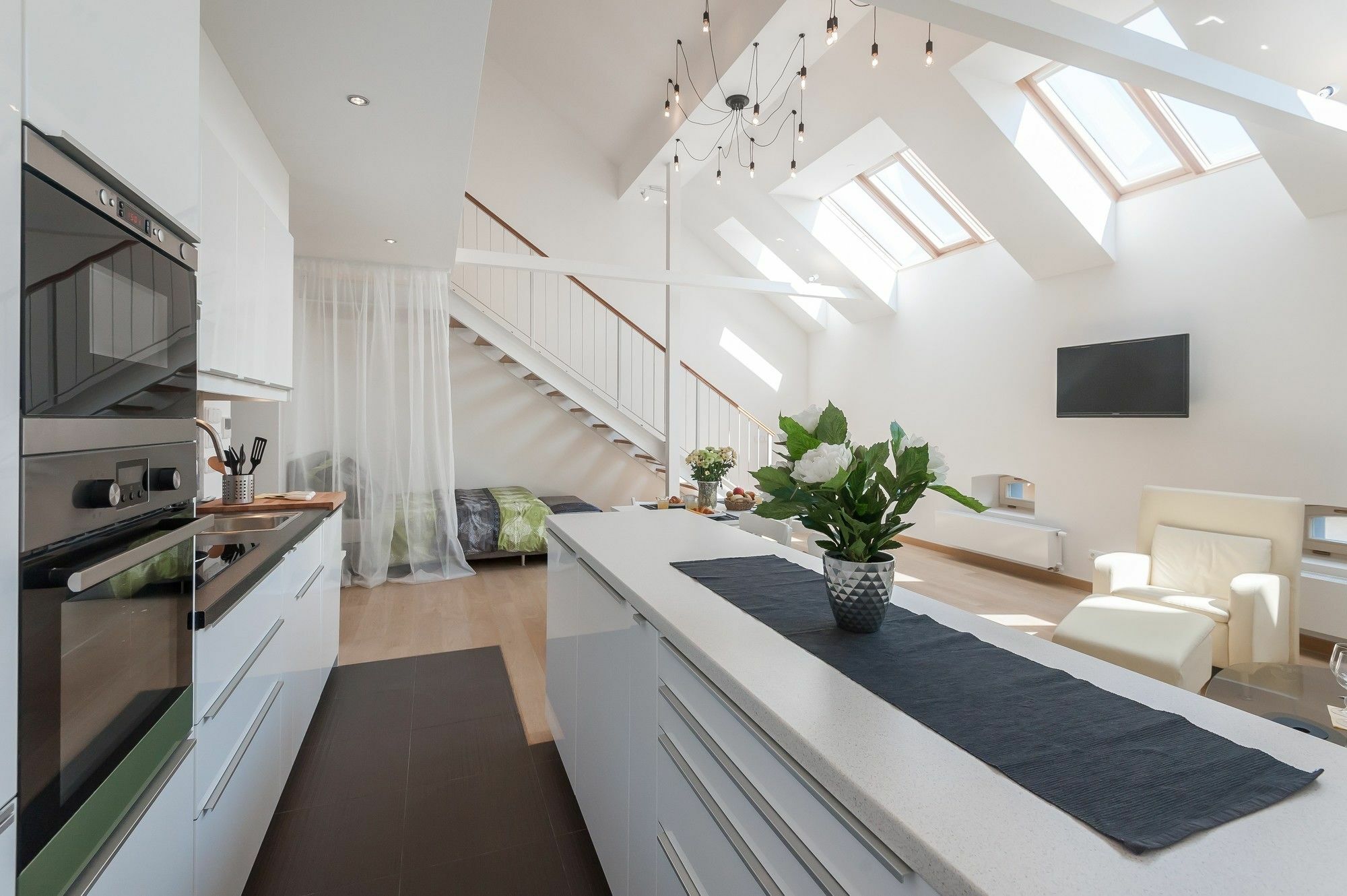 Soukenicka Apartments Прага Экстерьер фото